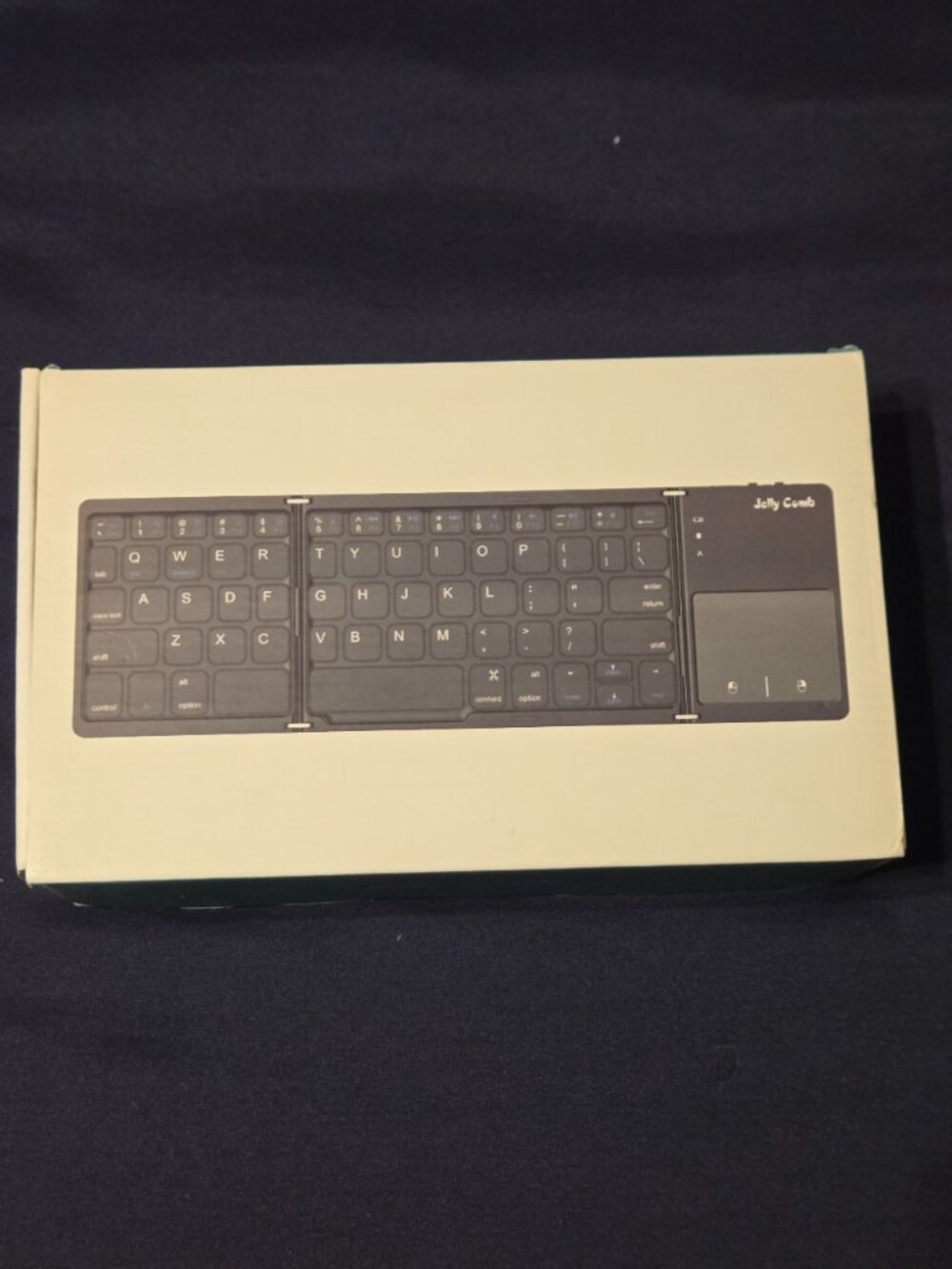 FOLDABLE BLUETOOTH KEYBOARD WITH MOUSE